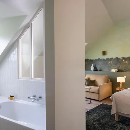 Hotell Le Petit Oberkampf &