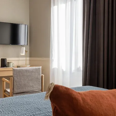 Hotel Le Petit Oberkampf &