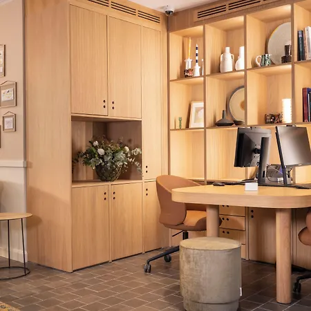 Le Petit Oberkampf & Hotel Paris