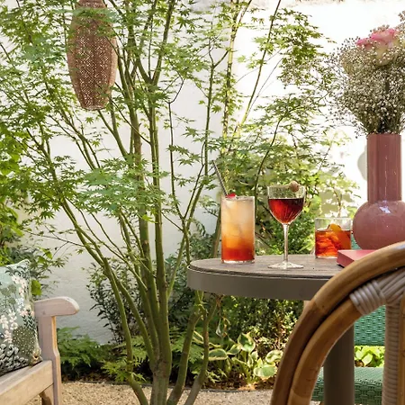 Le Petit Oberkampf & 호텔