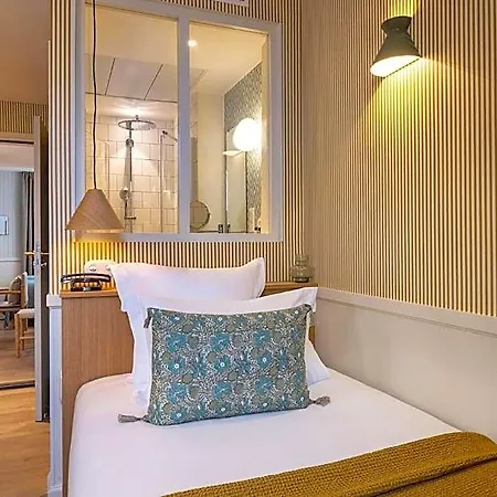 Hotel Le Petit Oberkampf &