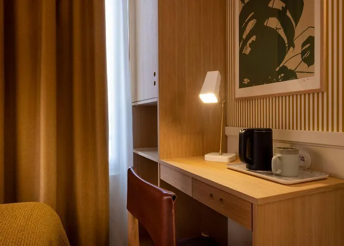 Hotel Le Petit Oberkampf & Parigi