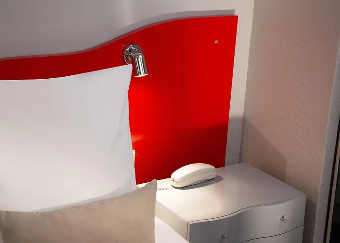 Le Petit Oberkampf & Hotel Parigi