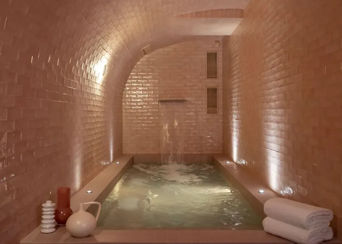 Hotel Le Petit Oberkampf &