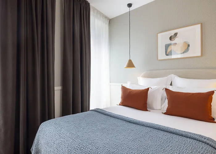 Le Petit Oberkampf & Hotel Parigi