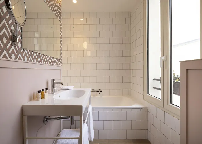 Le Petit Oberkampf & Hotel Parigi