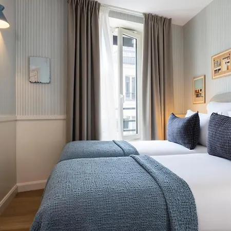 Hotel Le Petit Oberkampf & Paris