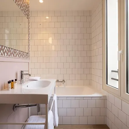 Hotel Le Petit Oberkampf &